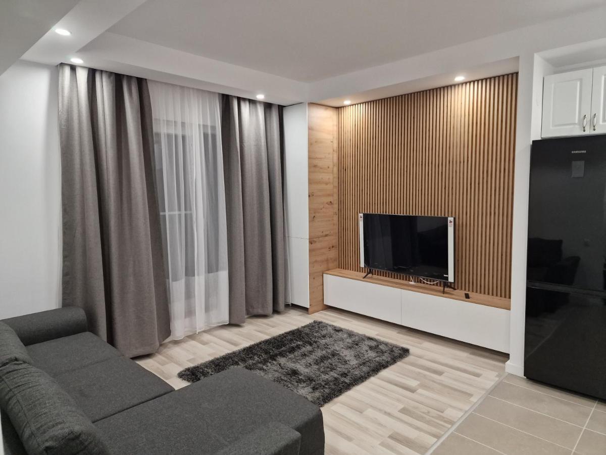 Apartamento Golden Cosmopolis Cretuleasca Exterior foto